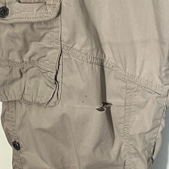 Kuhl Imperfection Tan Cargo Capris Oversized Sz 4 - Picture 4 of 7